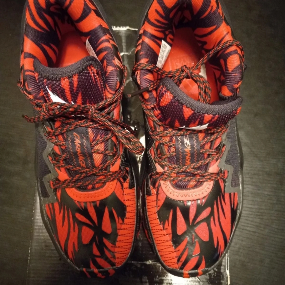 Adidas venom carnage D.O.N Issue 2 J